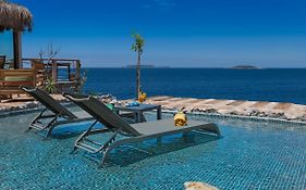 Mandalina Suites (Adults Only)